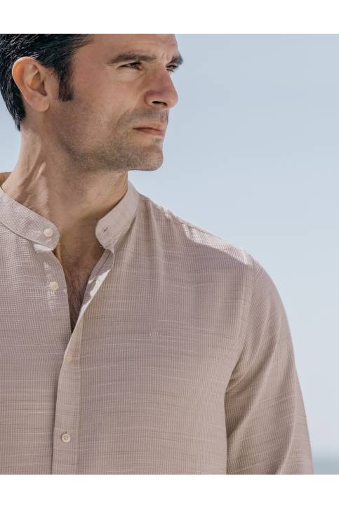 CAMISA ESTRUCTURA BEIGE...